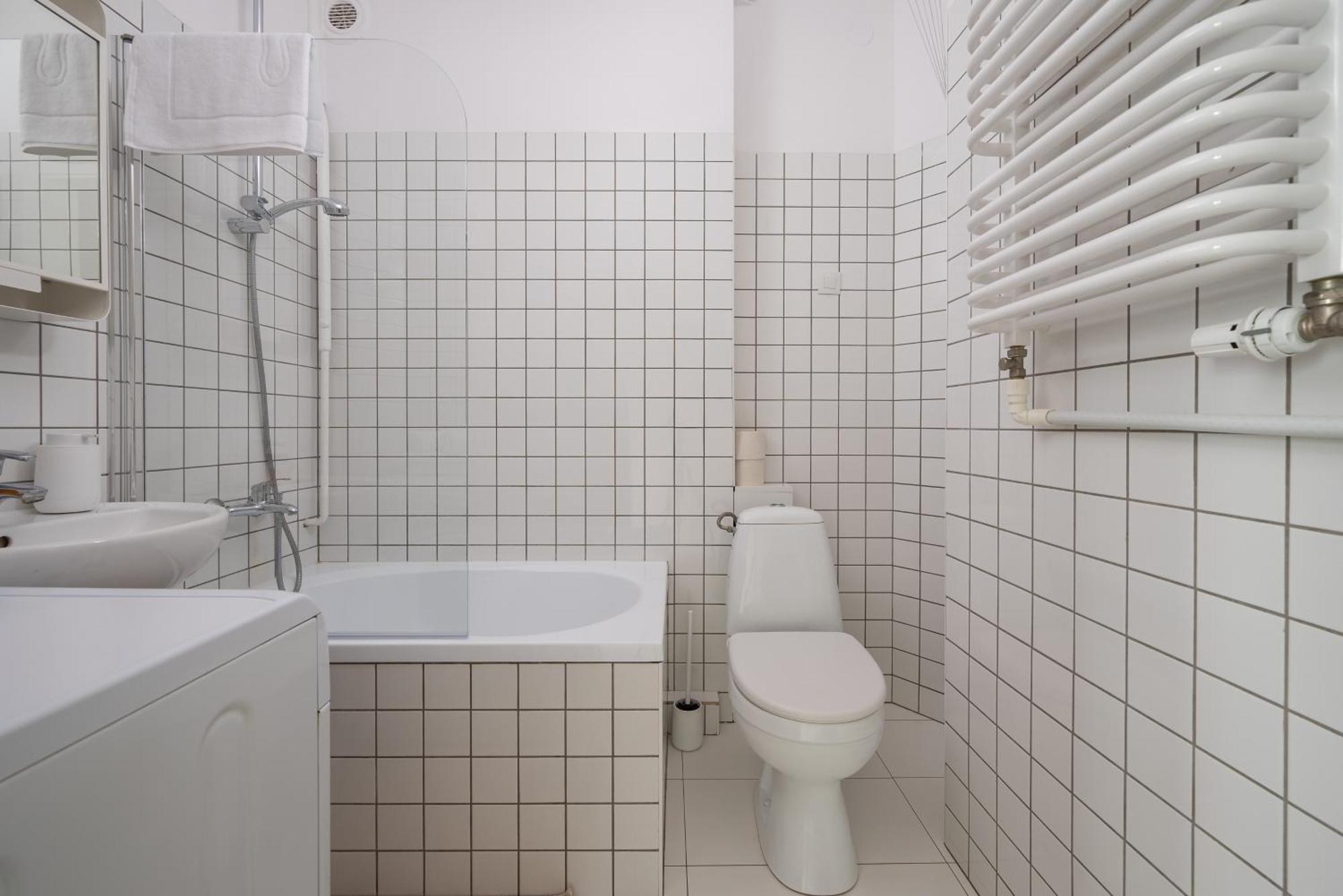 Wola Ratusz Homely Apartment وارسو المظهر الخارجي الصورة