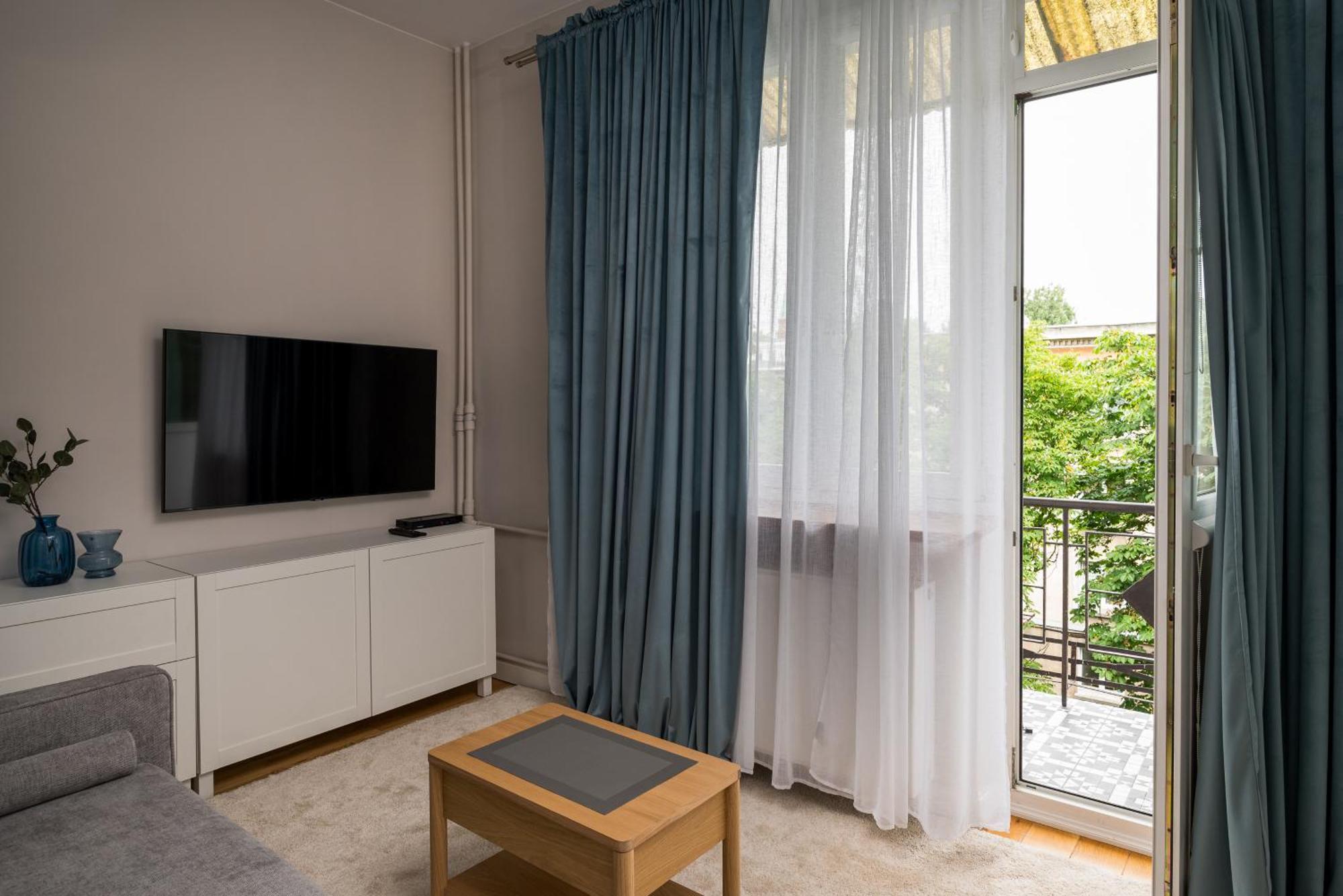 Wola Ratusz Homely Apartment وارسو المظهر الخارجي الصورة