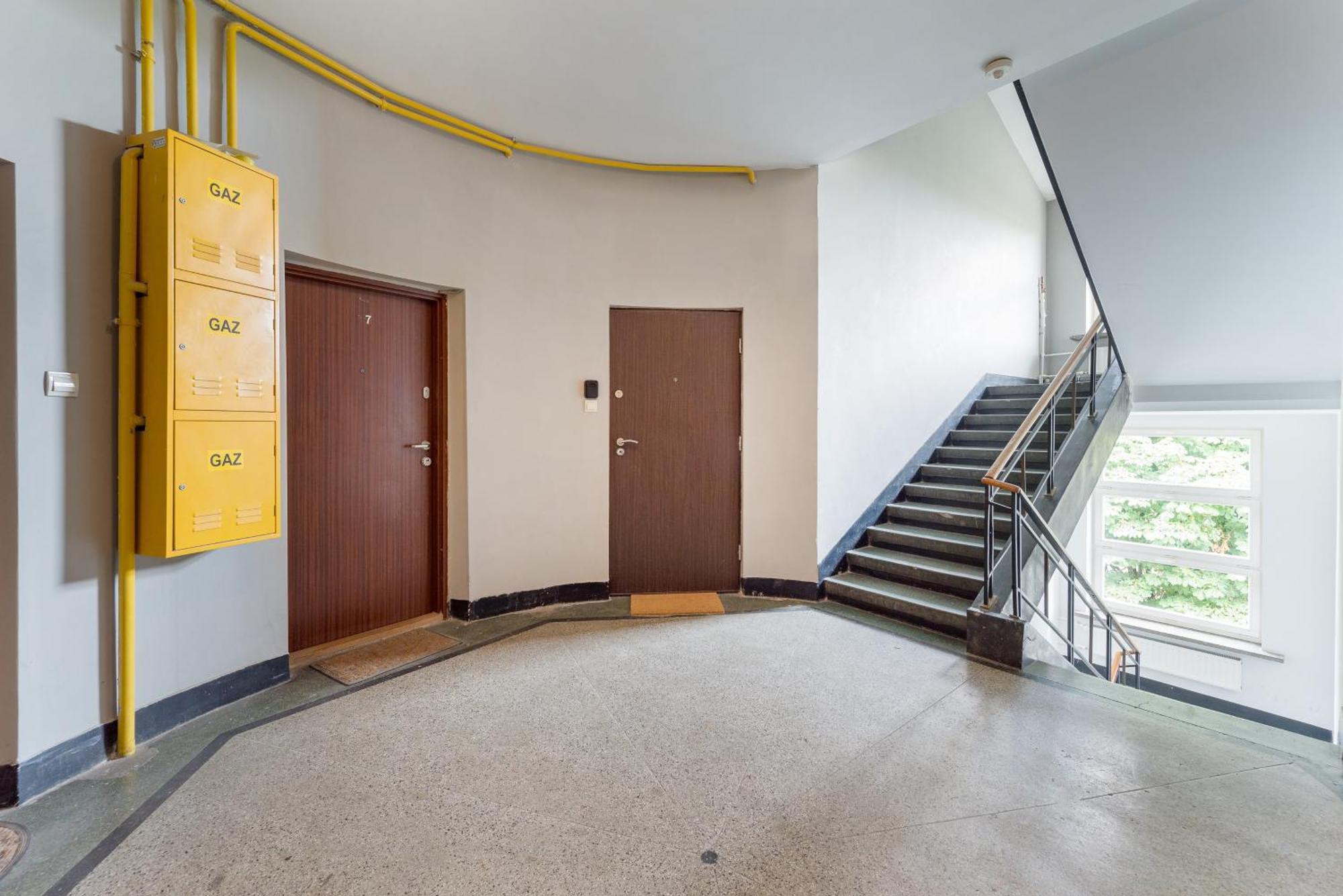Wola Ratusz Homely Apartment وارسو المظهر الخارجي الصورة