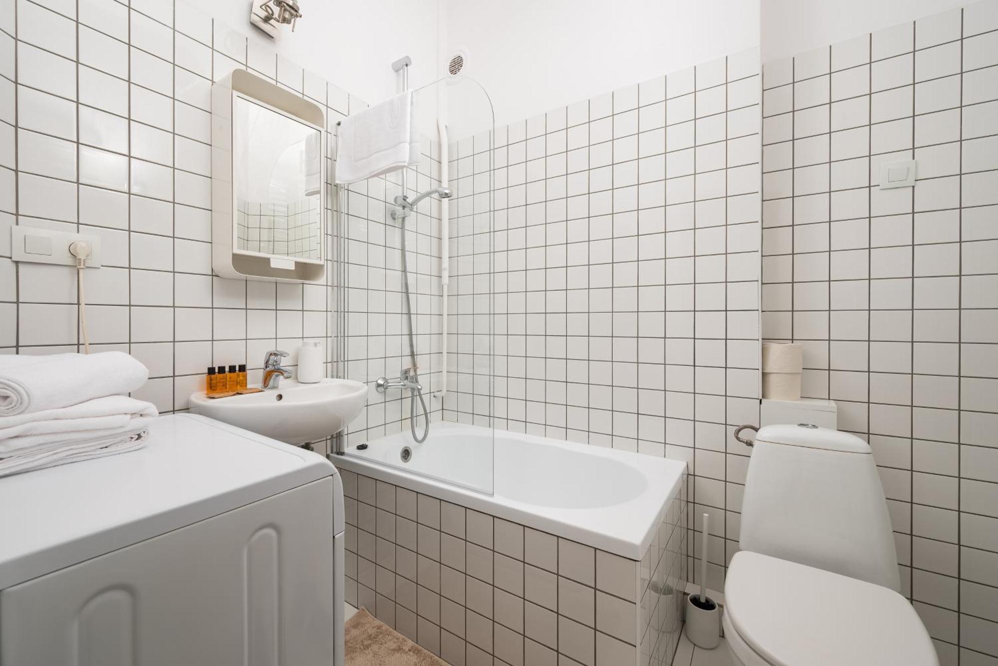 Wola Ratusz Homely Apartment وارسو المظهر الخارجي الصورة